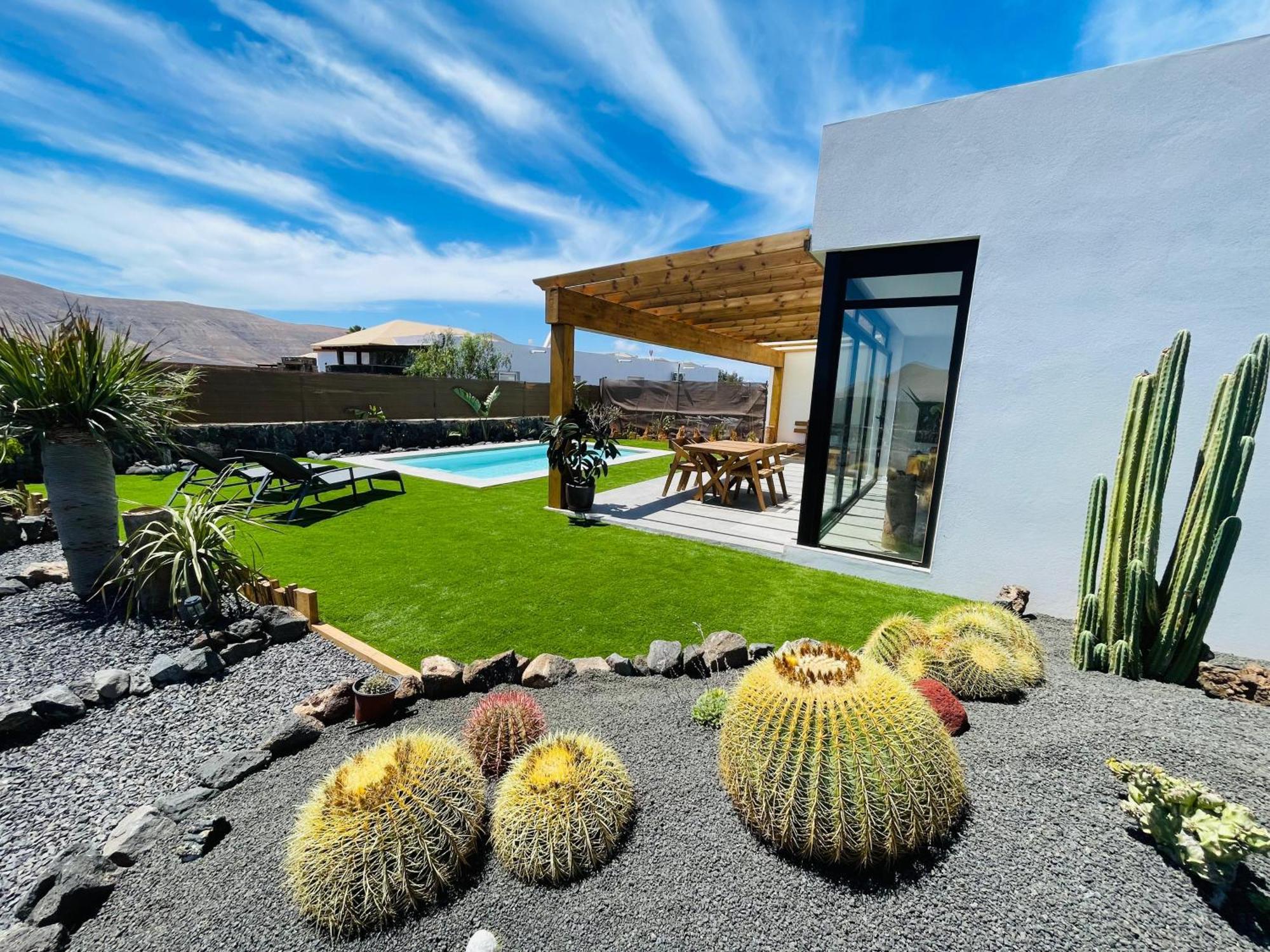 Bungalow + Piscina Independiente La Oliva Ngoại thất bức ảnh